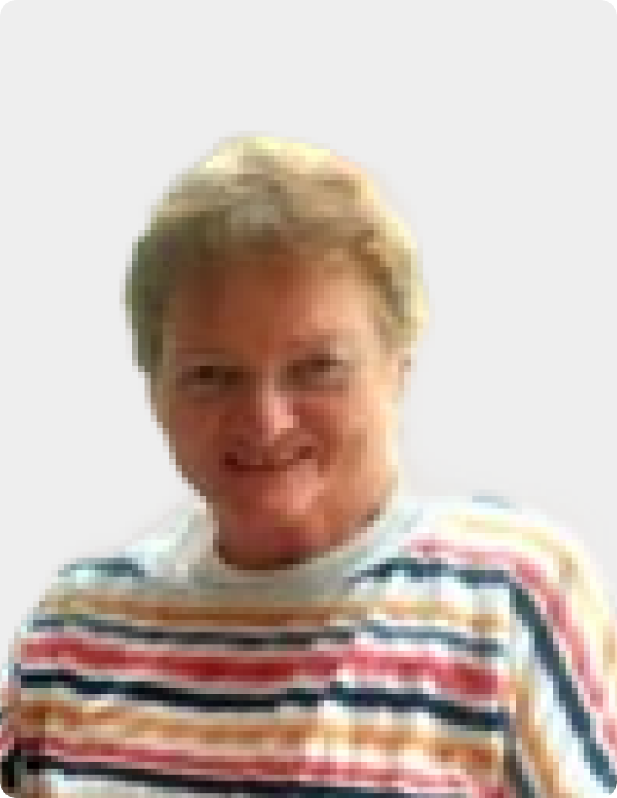 Mrs. Verena Salzwedel